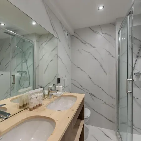 Chalet De Prestige Confortable Et Renove *