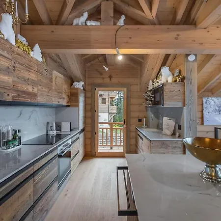 Chalet De Prestige Confortable Et Renove * Courchevel